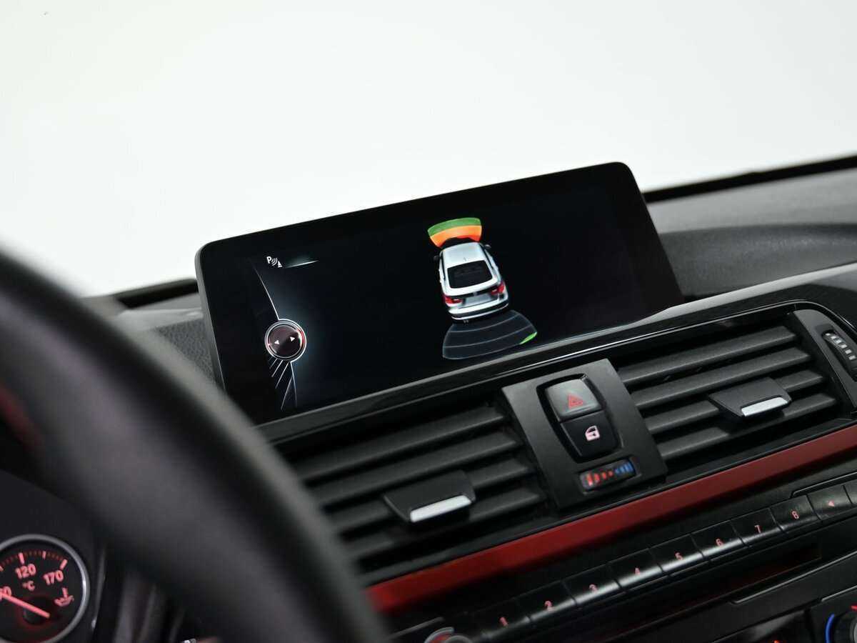 Купить BMW 3 серии Gran Turismo 320i xDrive, 2015, 109 000 км, фото №11