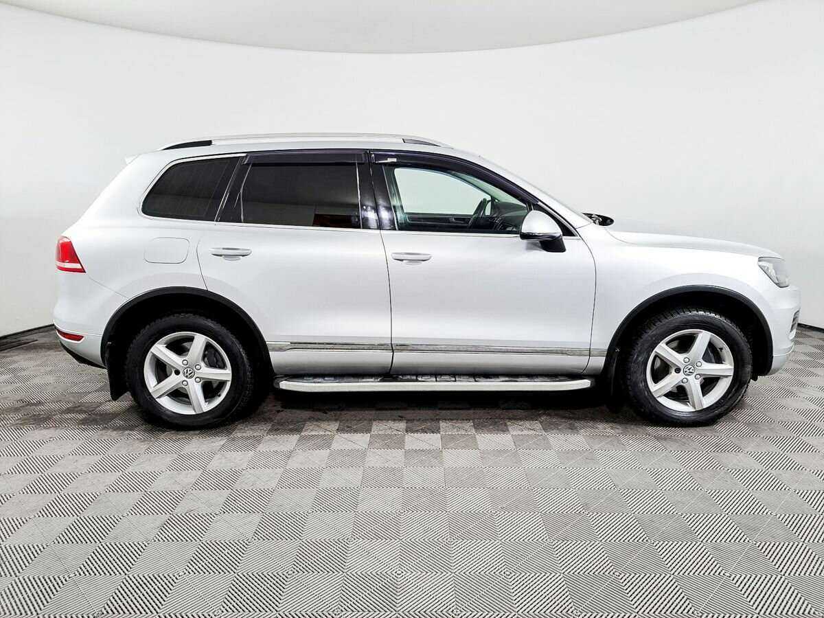 Купить Volkswagen Touareg, 2012, 163 000 км, фото №4