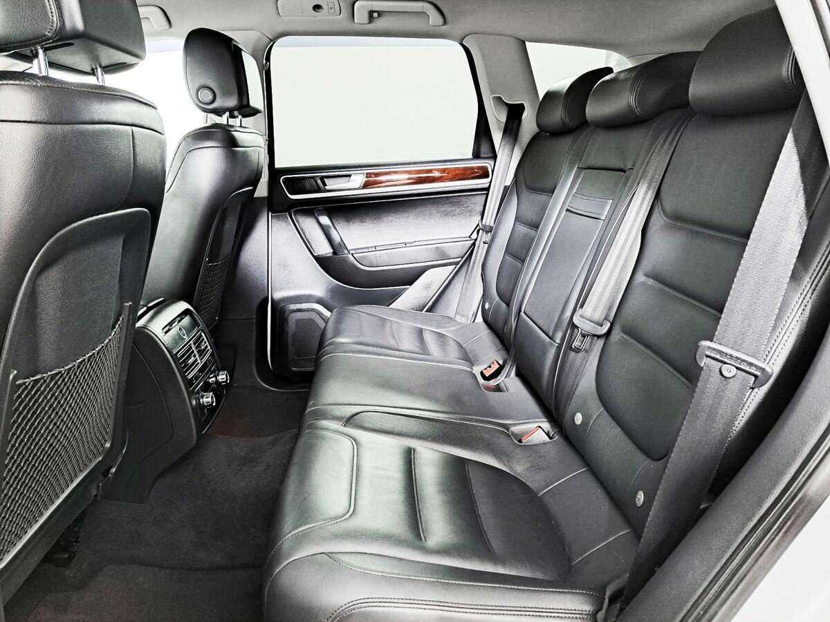 Купить Volkswagen Touareg, 2012, 163 000 км, фото №10