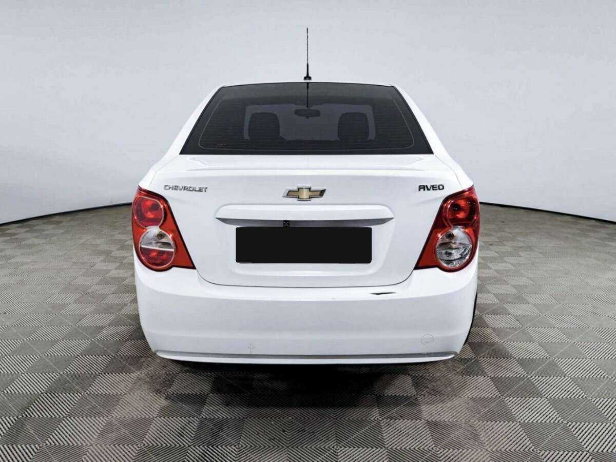 Купить Chevrolet Aveo, 2013, 187 316 км, фото №6