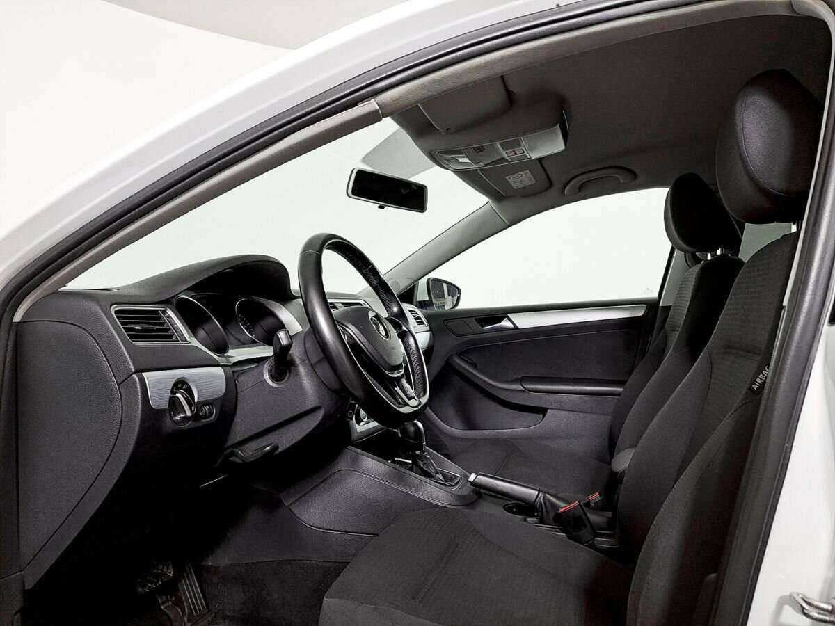 Купить Volkswagen Jetta, 2018, 117 510 км, фото №13