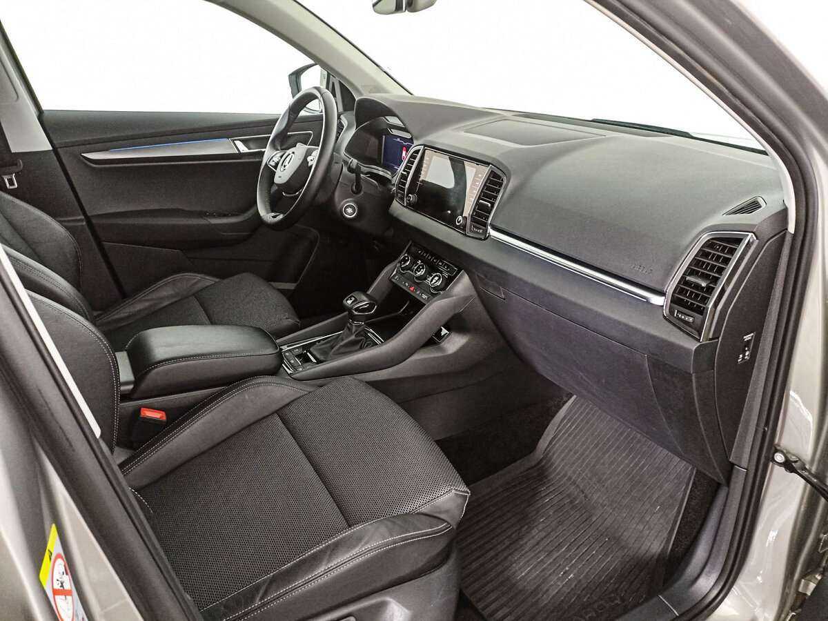 Купить Skoda Karoq DSG7, 2021, 67 899 км, фото №9
