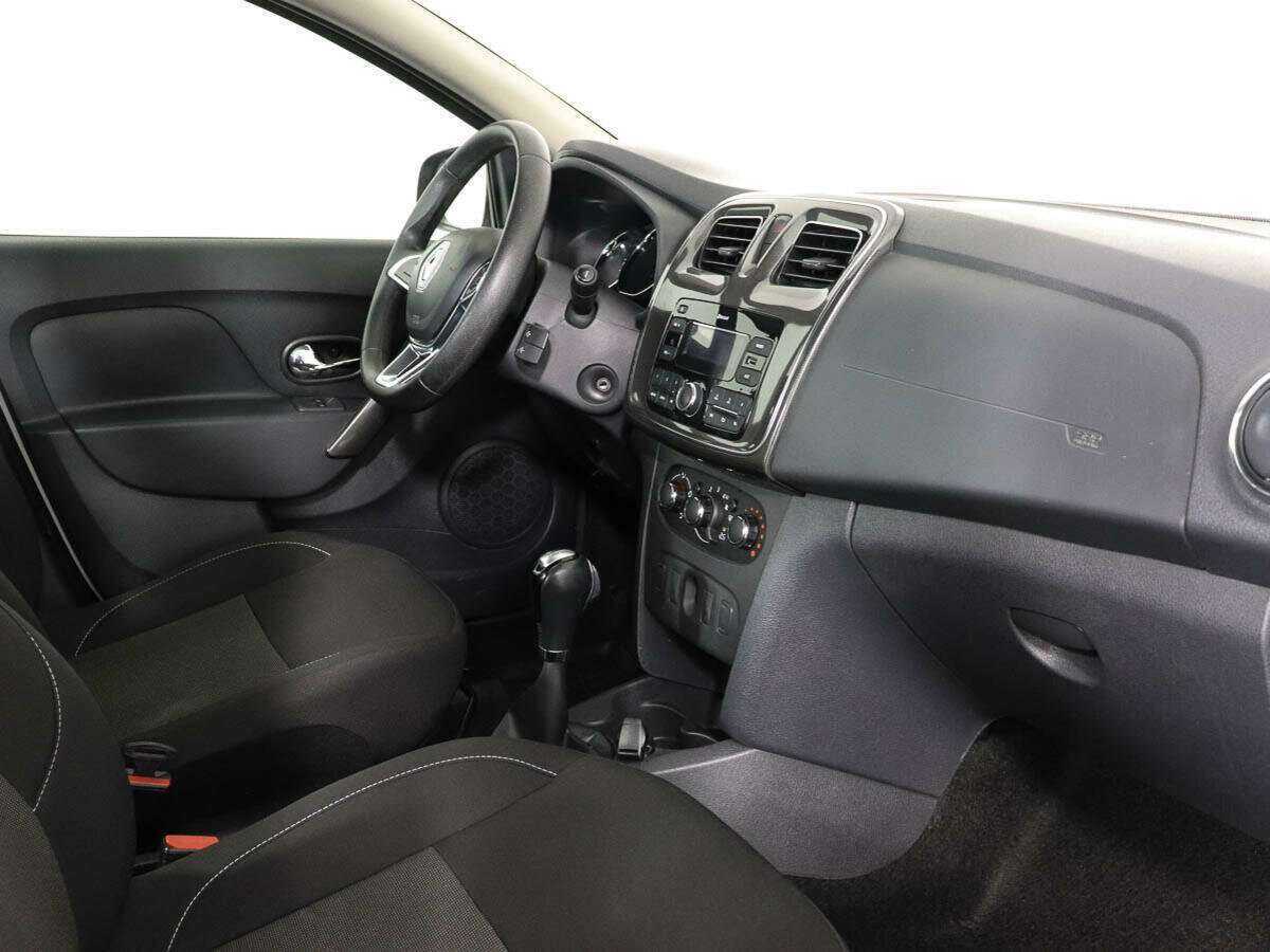 Купить Renault Logan Stepway, 2020, 85 992 км, фото №7