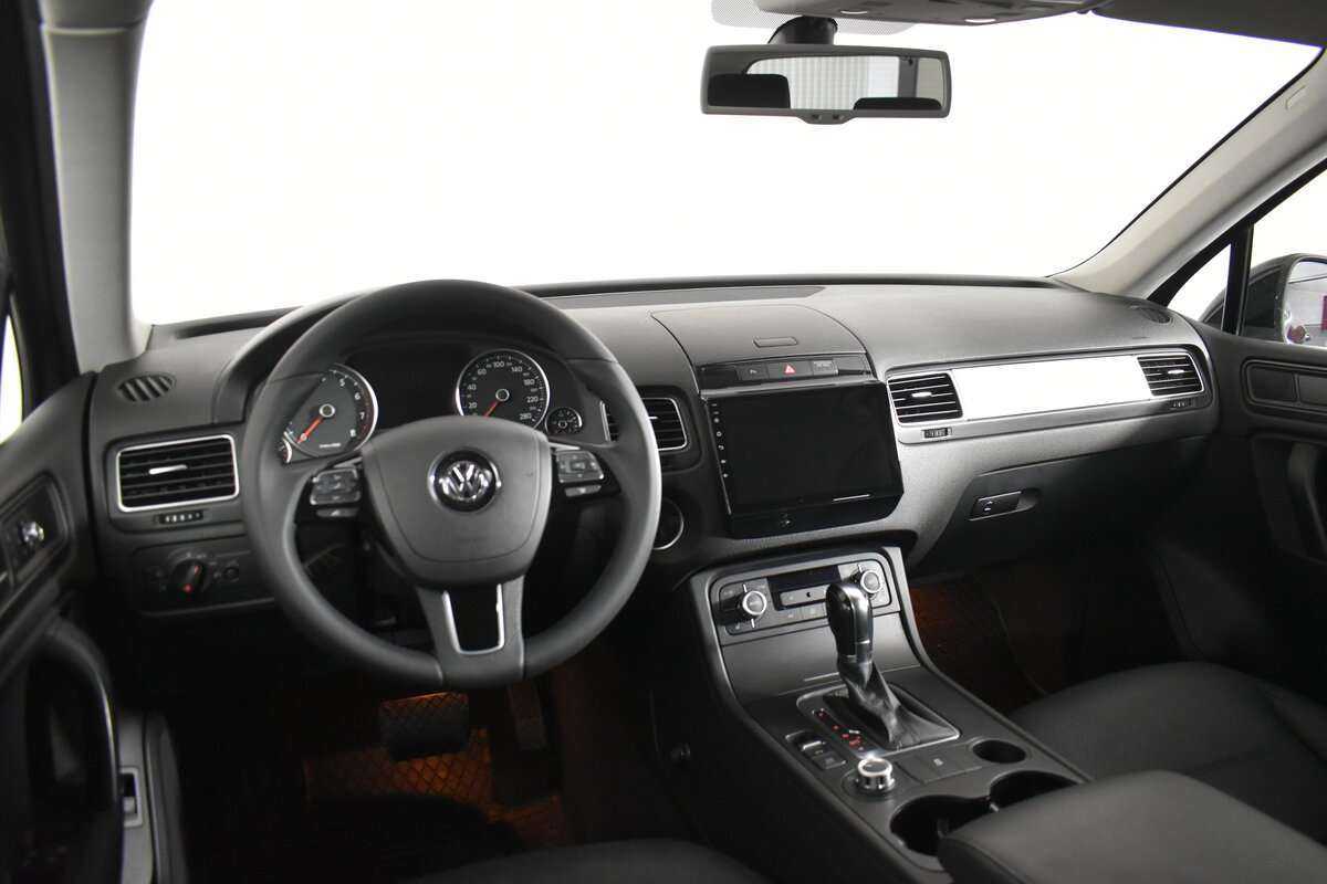 Купить Volkswagen Touareg, 2013, 157 512 км, фото №13