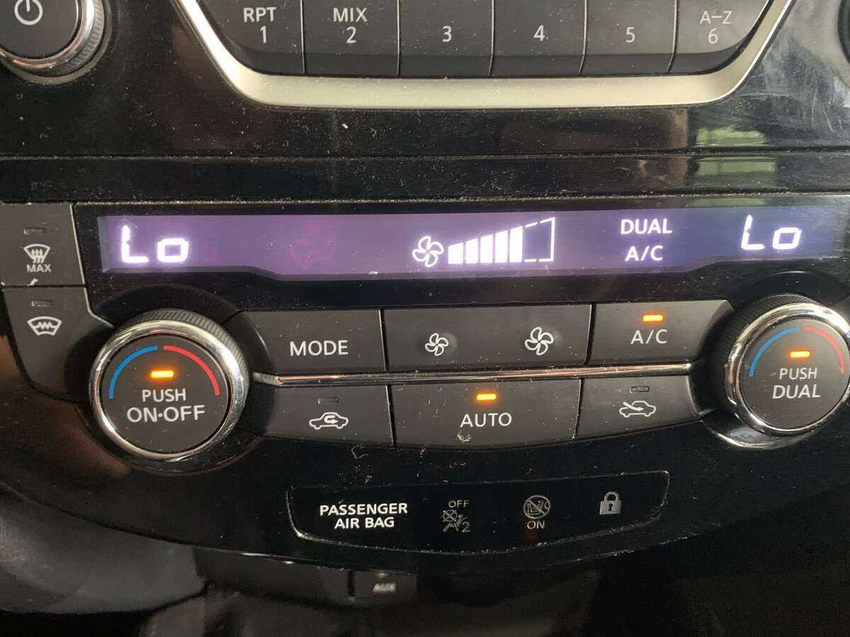 Купить Nissan Qashqai, 2016, 141 563 км, фото №15