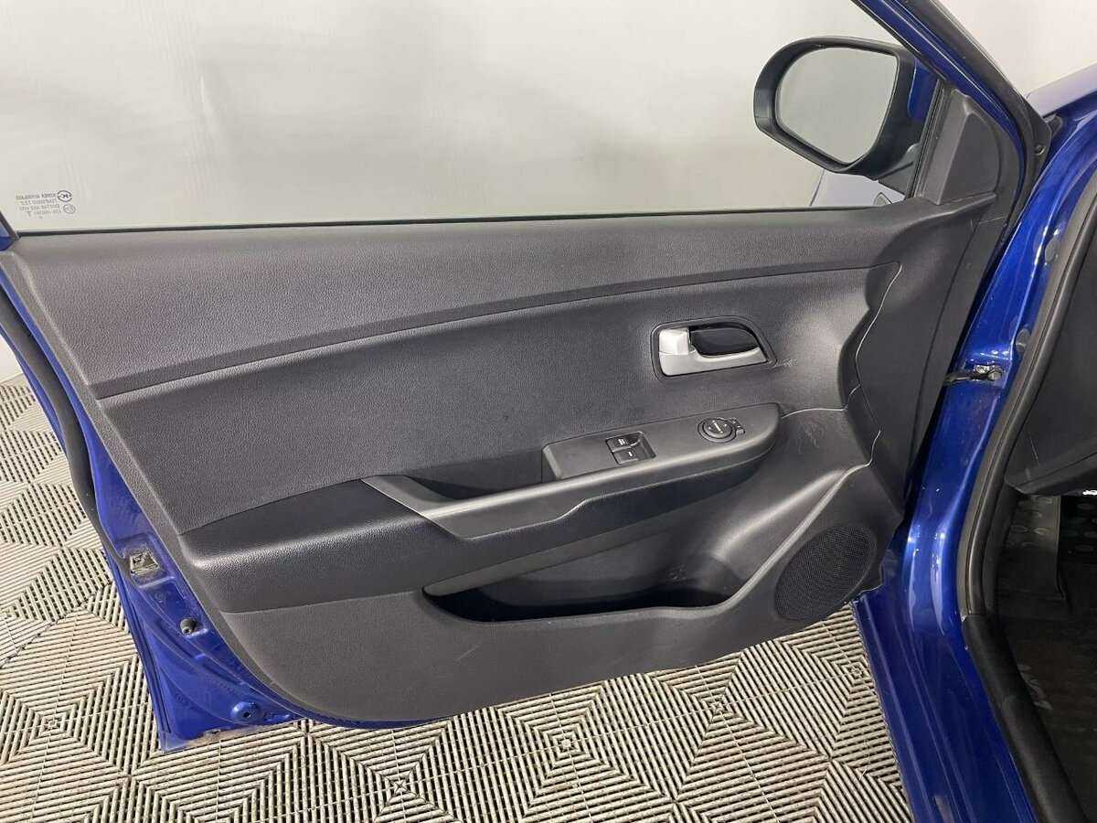 Купить Kia Rio, 2014, 189 153 км, фото №8