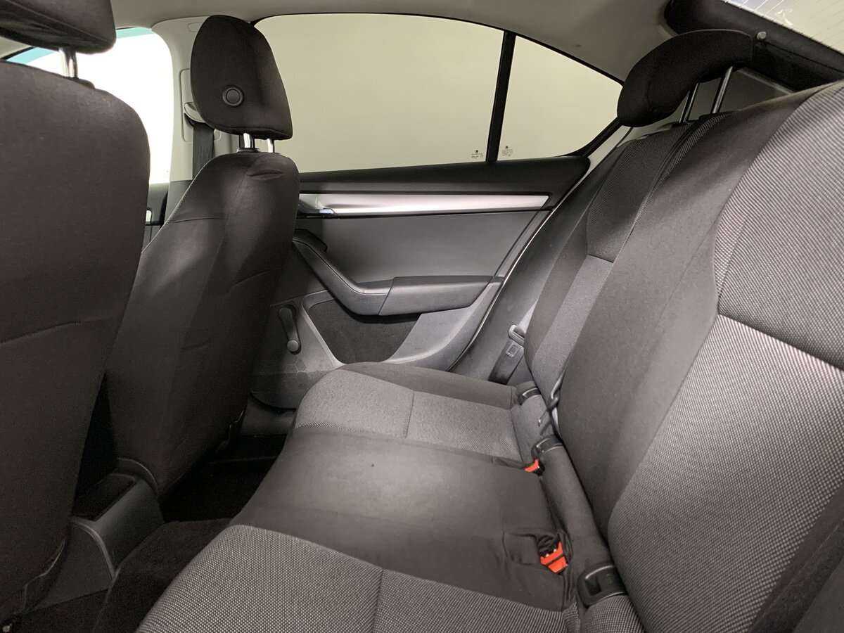 Купить Skoda Octavia, 2014, 221 416 км, фото №16
