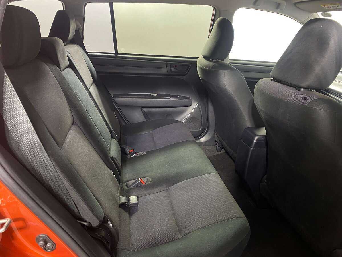 Купить Toyota Corolla Fielder, 2019, 61 070 км, фото №10