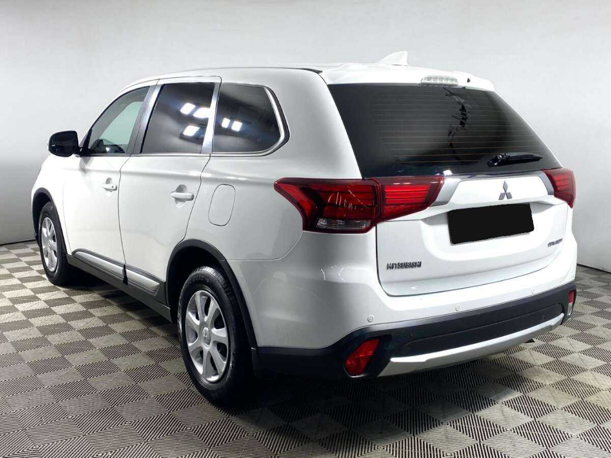 Купить Mitsubishi Outlander, 2017, 105 000 км, фото №7
