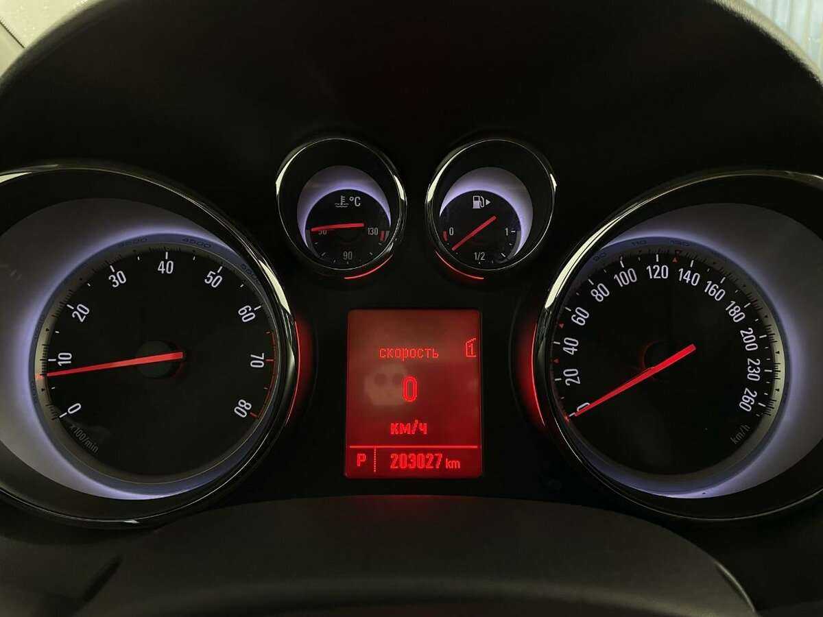 Купить Opel Astra, 2012, 203 027 км, фото №11