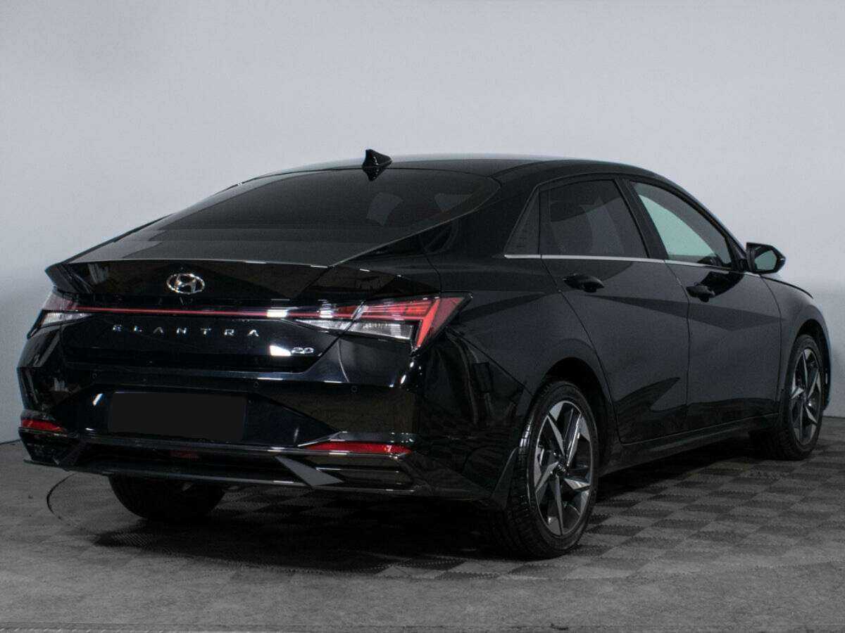 Купить Hyundai Elantra, 2023, 8 327 км, фото №5