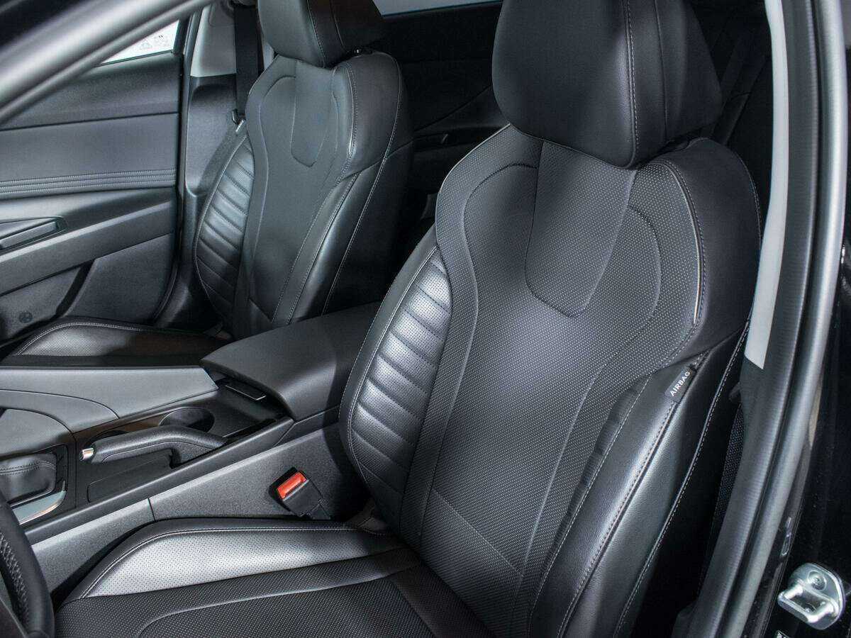 Купить Hyundai Elantra, 2023, 8 327 км, фото №16