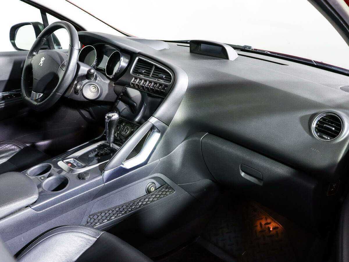 Купить Peugeot 3008, 2012, 102 927 км, фото №7