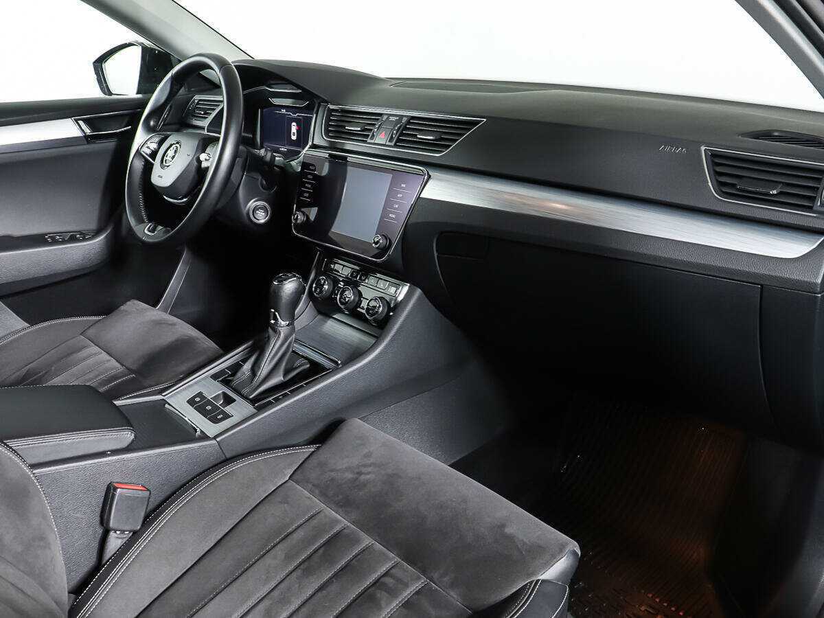 Купить Skoda Superb, 2021, 71 741 км, фото №9
