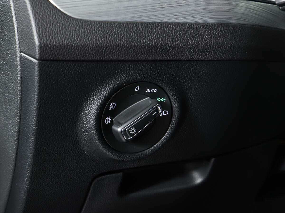 Купить Skoda Superb, 2021, 71 741 км, фото №15