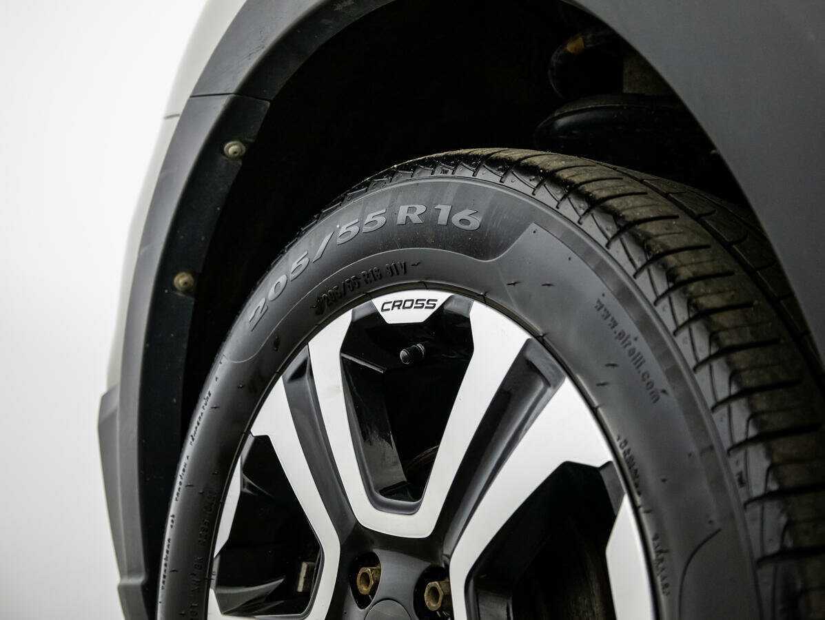 Купить Lada (ВАЗ) Largus Cross, 2021, 39 253 км, фото №18