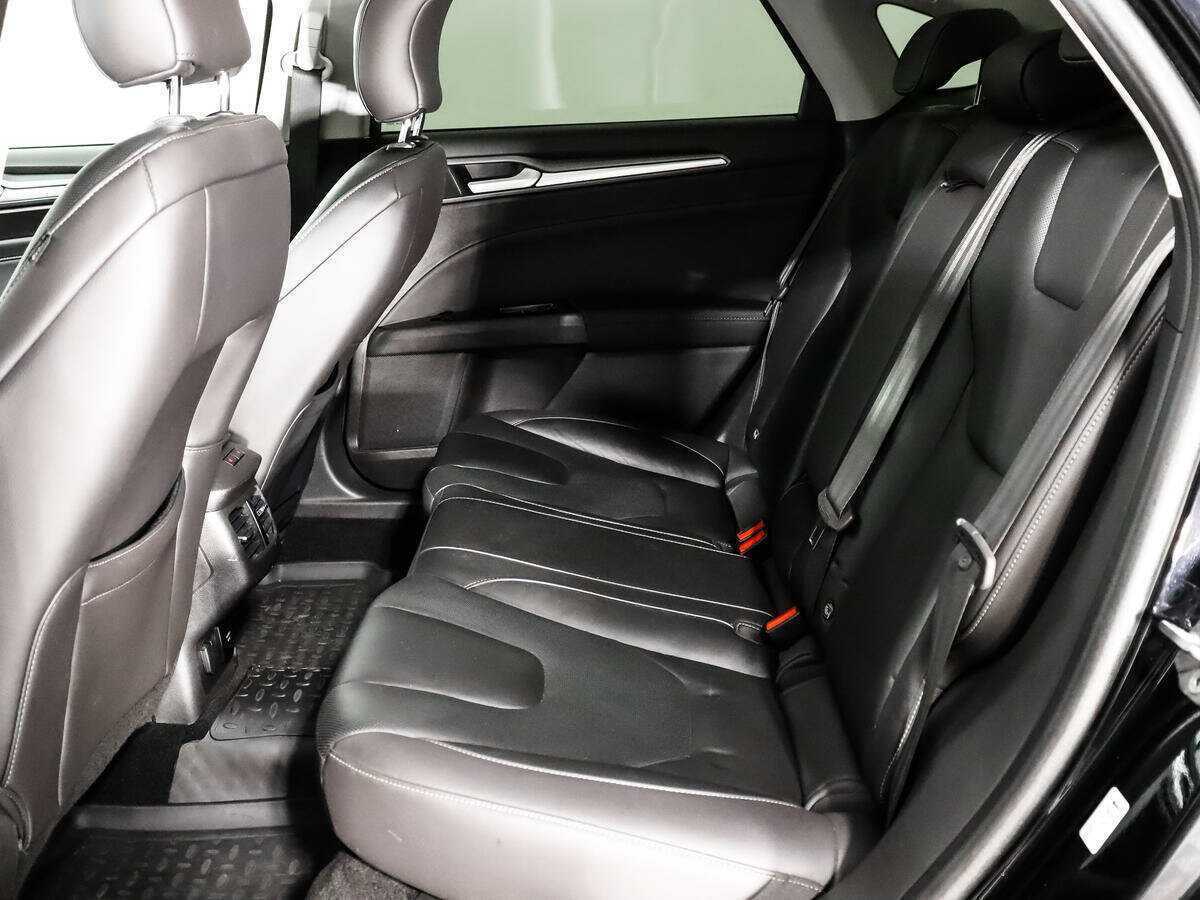 Купить Ford Mondeo, 2017, 108 488 км, фото №10