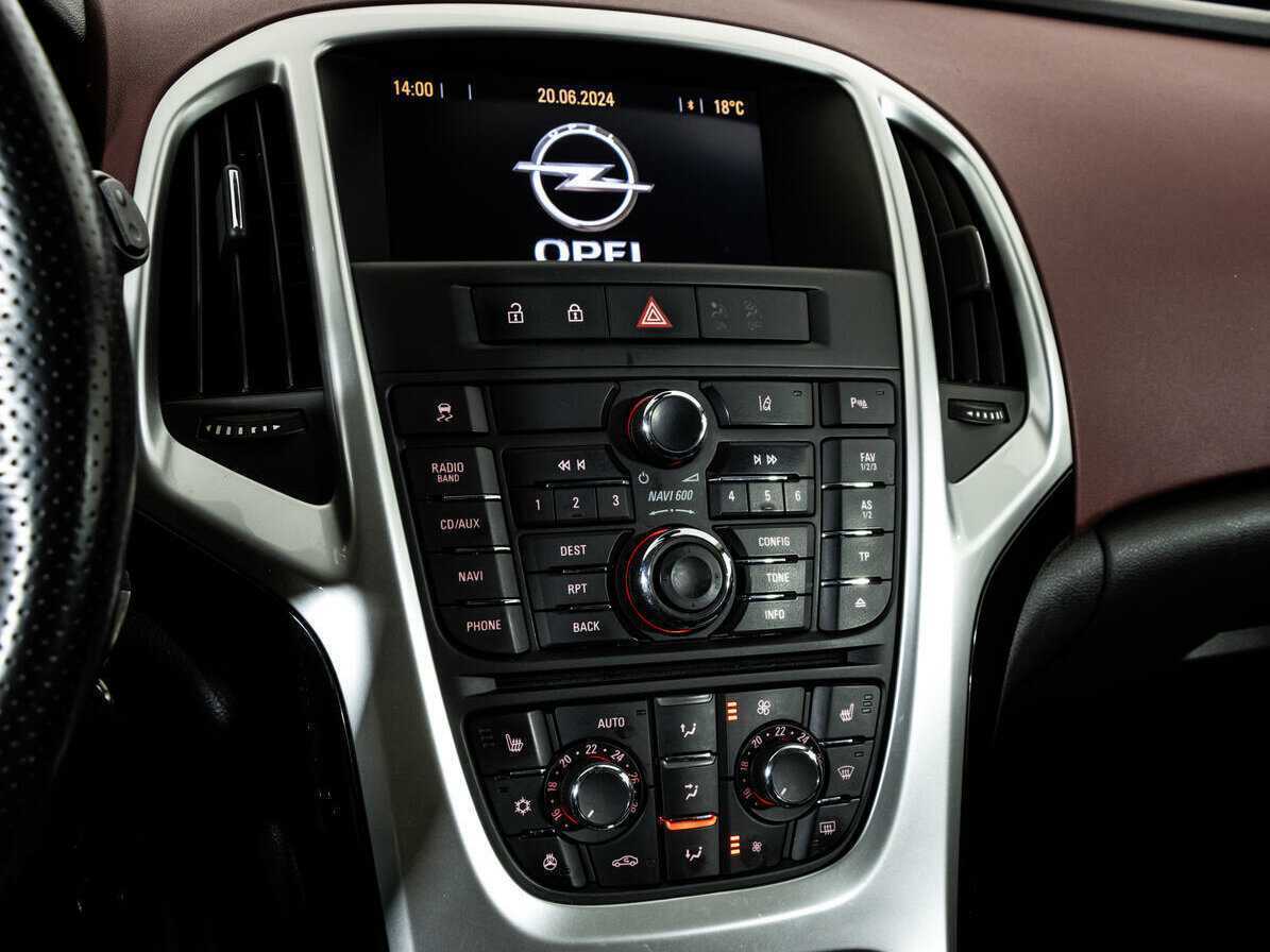 Купить Opel Astra GTC, 2013, 123 755 км, фото №13