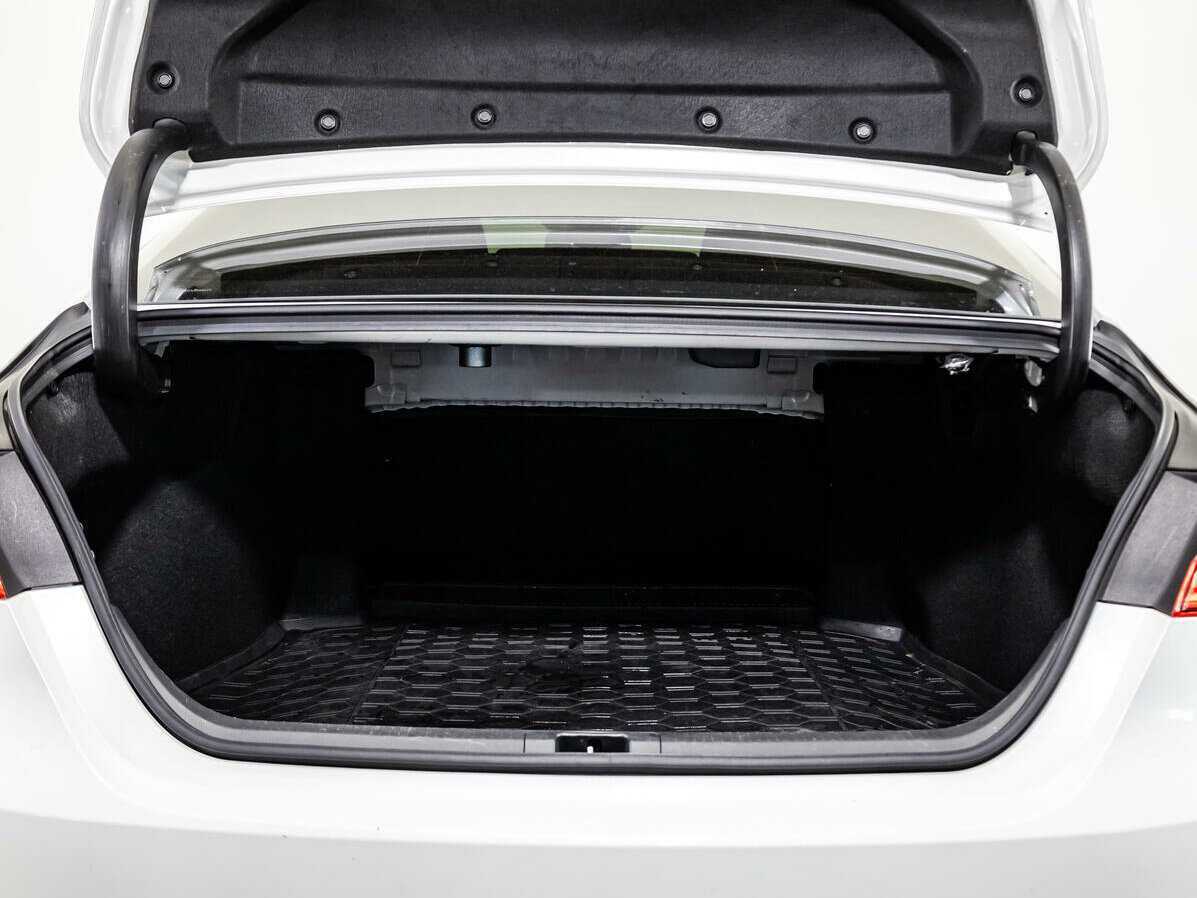 Купить Toyota Camry, 2018, 169 924 км, фото №17