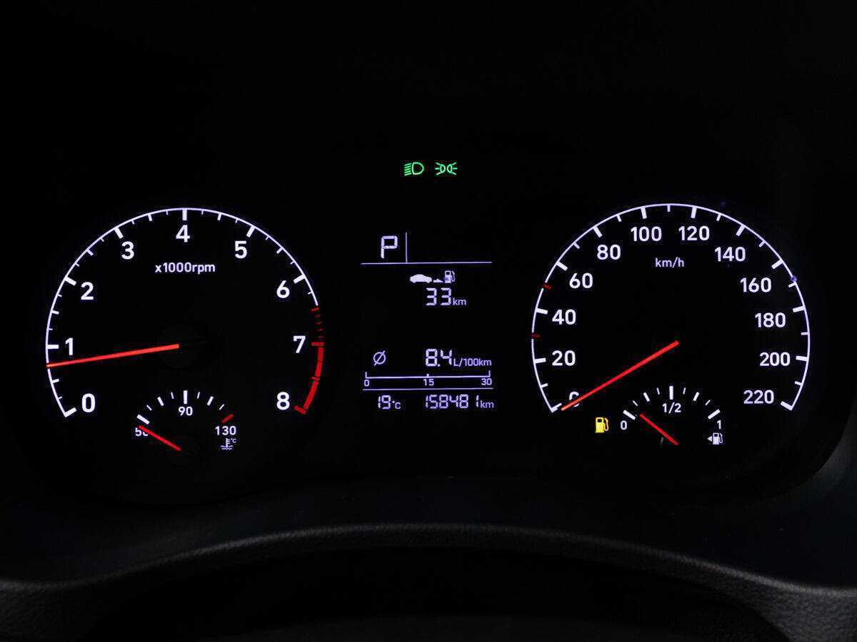 Купить Hyundai Solaris, 2017, 158 415 км, фото №12