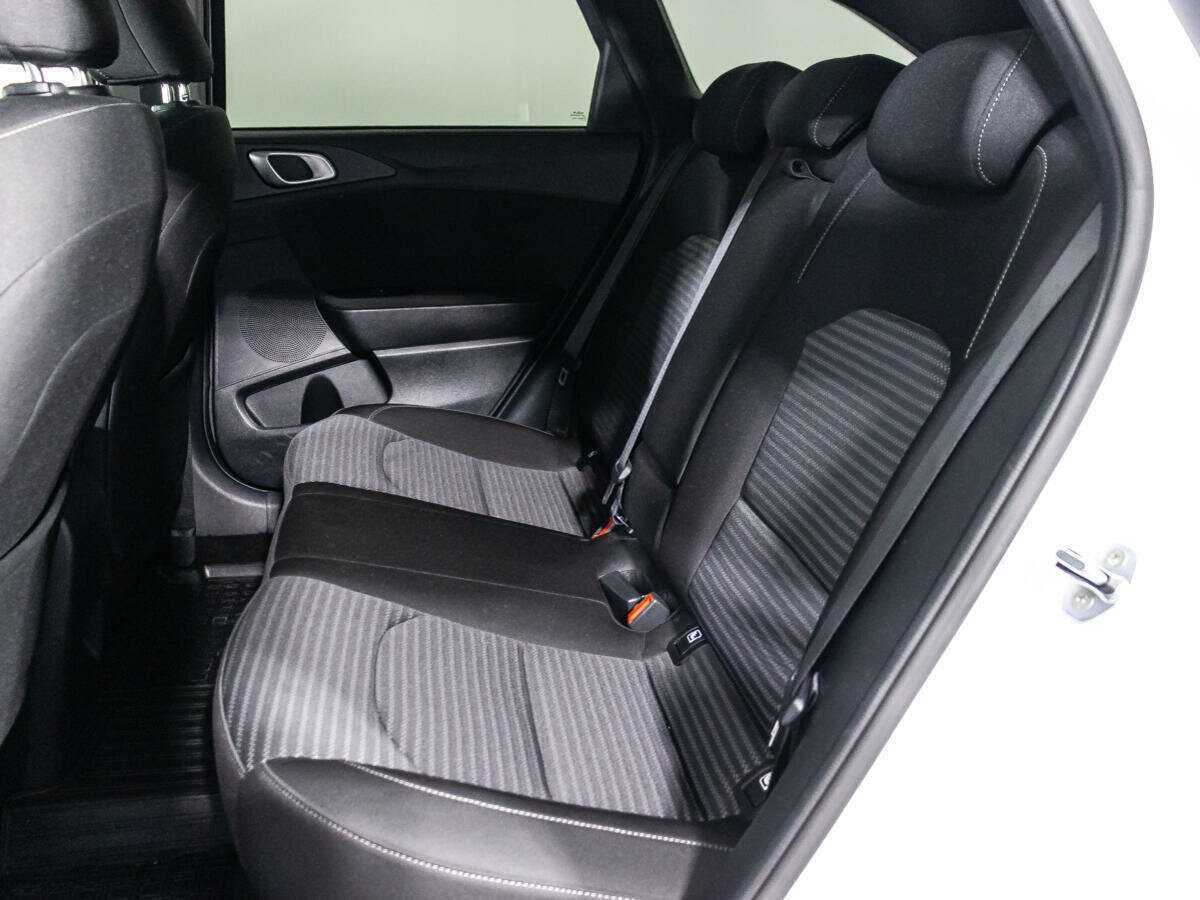 Купить Kia Ceed, 2023, 38 421 км, фото №10