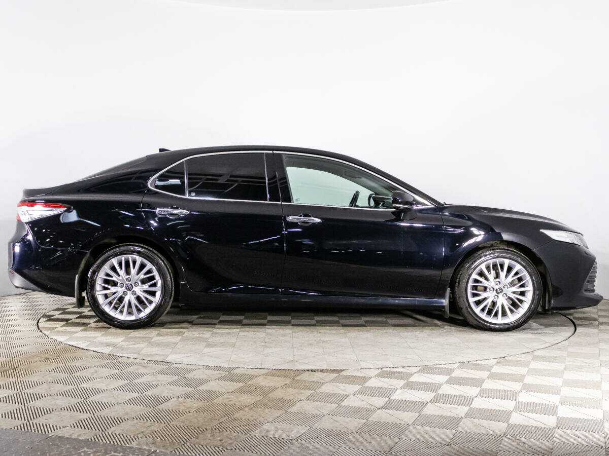 Купить Toyota Camry, 2018, 129 955 км, фото №4
