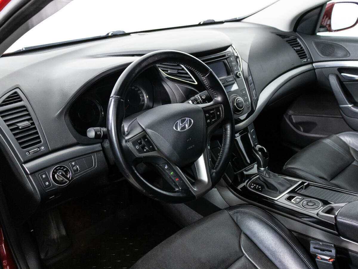 Купить Hyundai i40, 2015, 101 775 км, фото №11