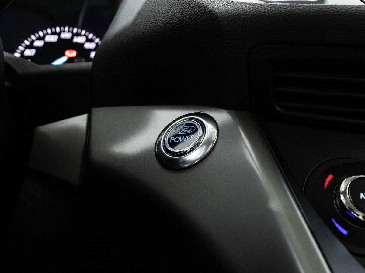 Купить Ford Kuga, 2013, 210 763 км, фото №16