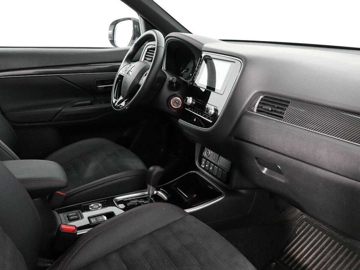 Купить Mitsubishi Outlander, 2021, 12 410 км, фото №9