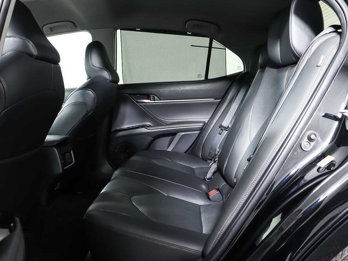 Купить Toyota Camry, 2018, 83 650 км, фото №10