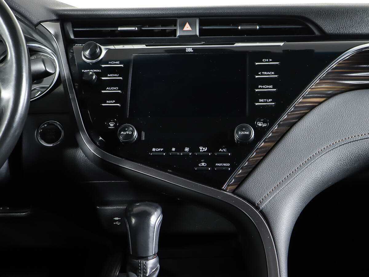 Купить Toyota Camry, 2018, 83 650 км, фото №14
