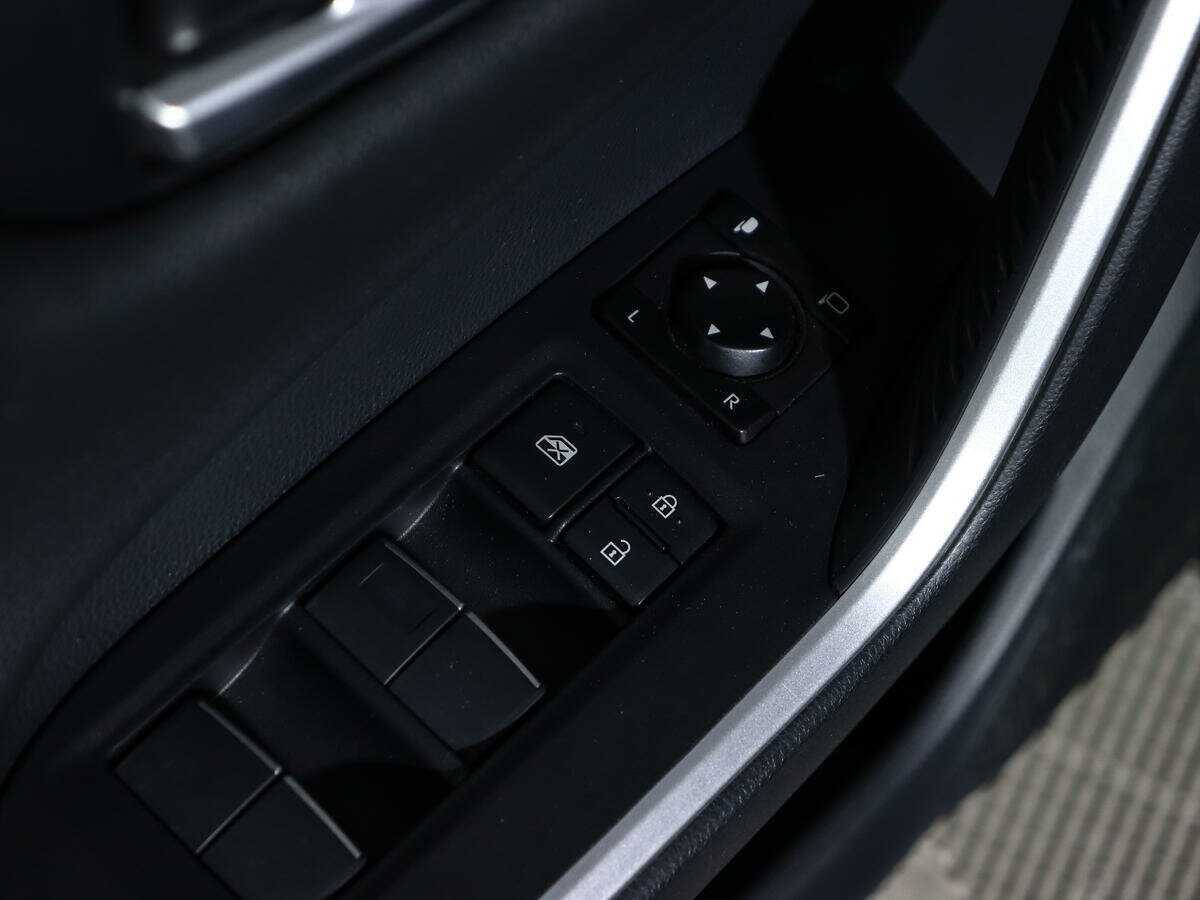 Купить Toyota RAV4, 2019, 42 530 км, фото №17