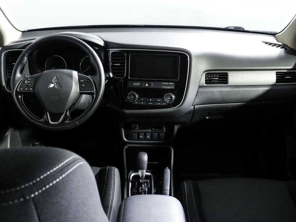 Купить Mitsubishi Outlander, 2018, 32 000 км, фото №10