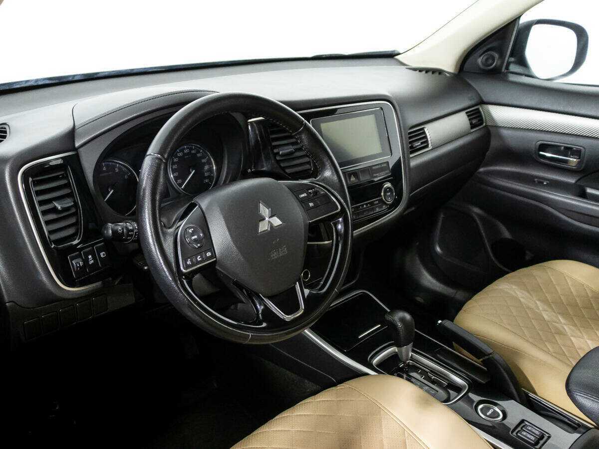 Купить Mitsubishi Outlander, 2018, 114 534 км, фото №11