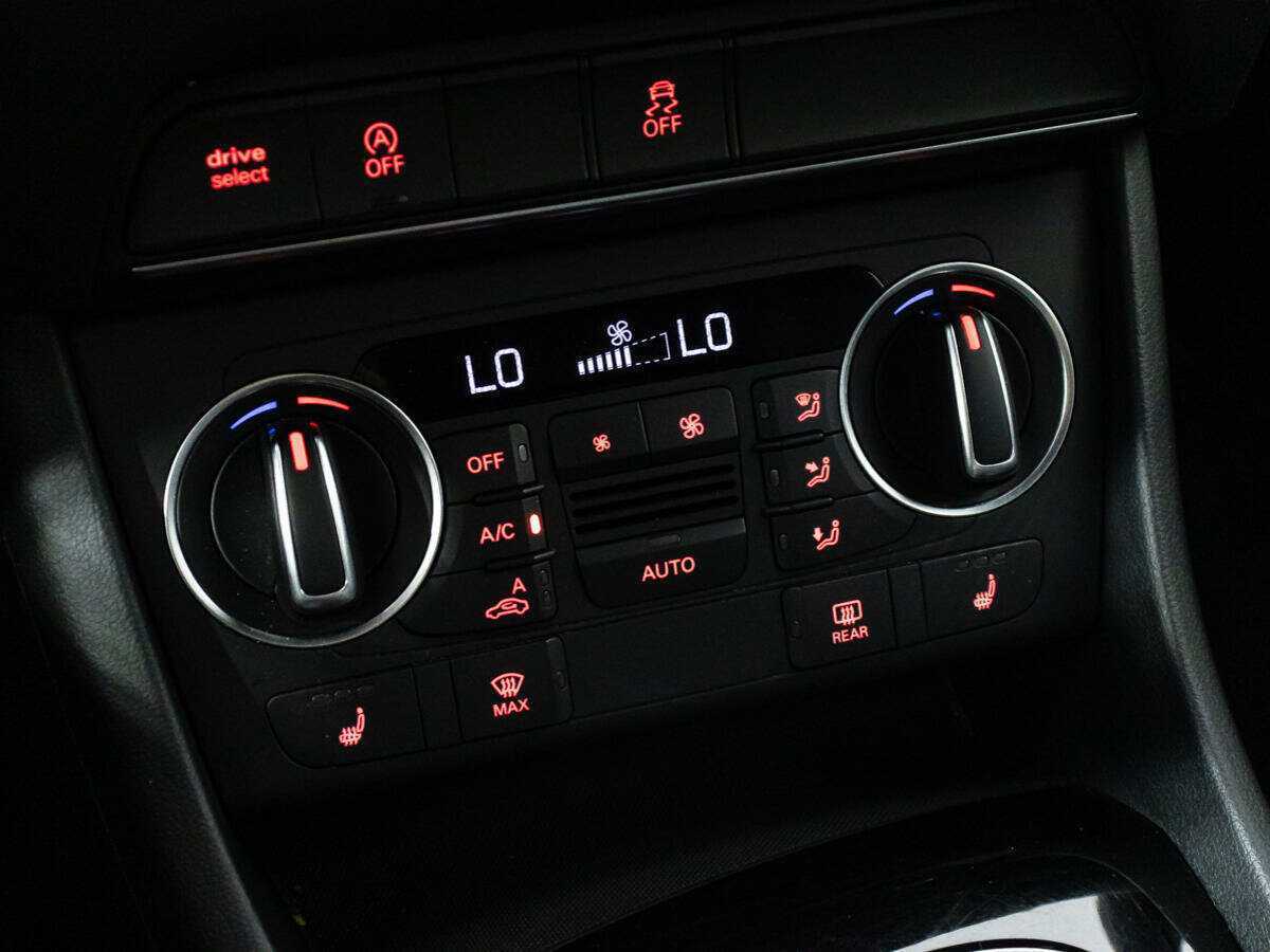 Купить Audi Q3, 2017, 129 011 км, фото №17