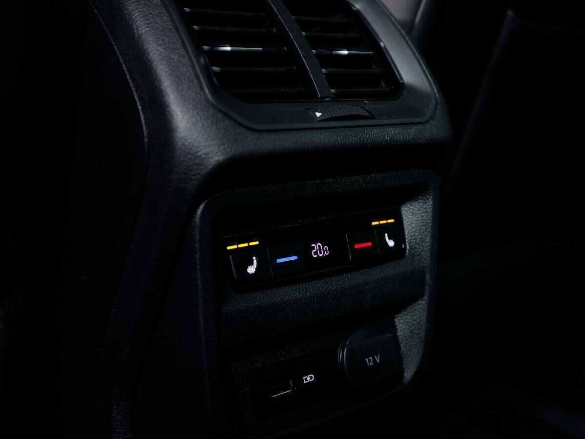 Купить Volkswagen Tiguan, 2018, 89 962 км, фото №10