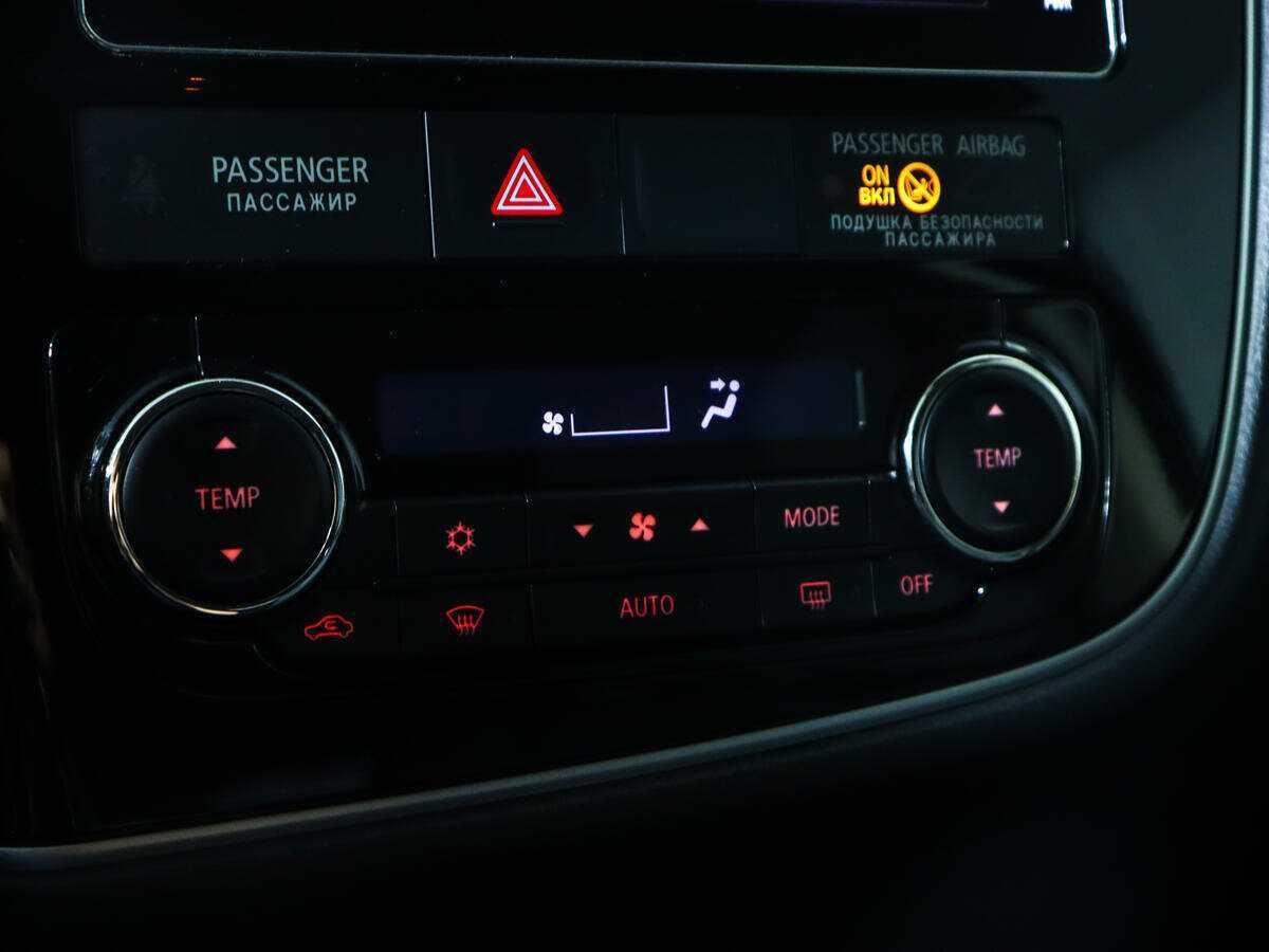 Купить Mitsubishi Outlander, 2017, 100 458 км, фото №16