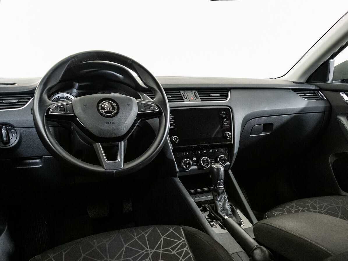 Купить Skoda Octavia, 2019, 111 992 км, фото №9