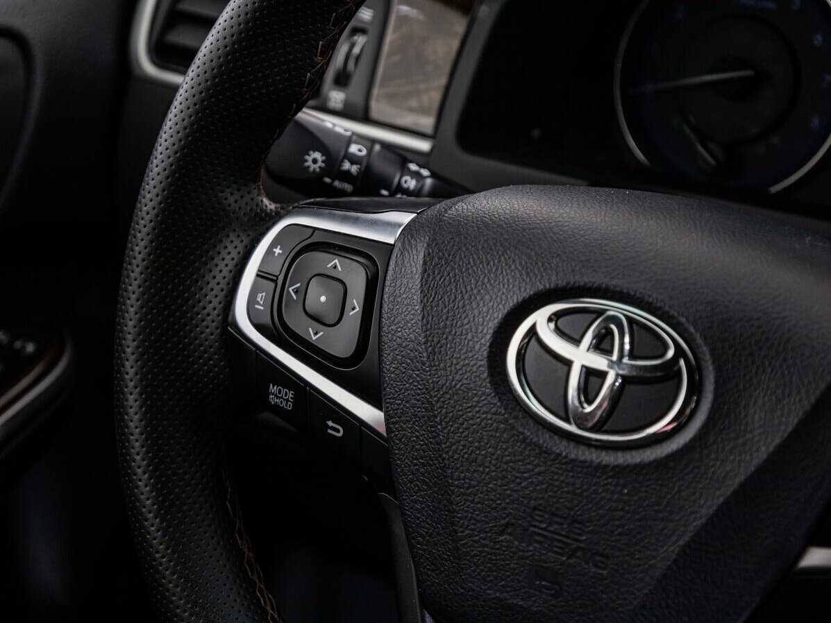 Купить Toyota Camry, 2017, 135 400 км, фото №19