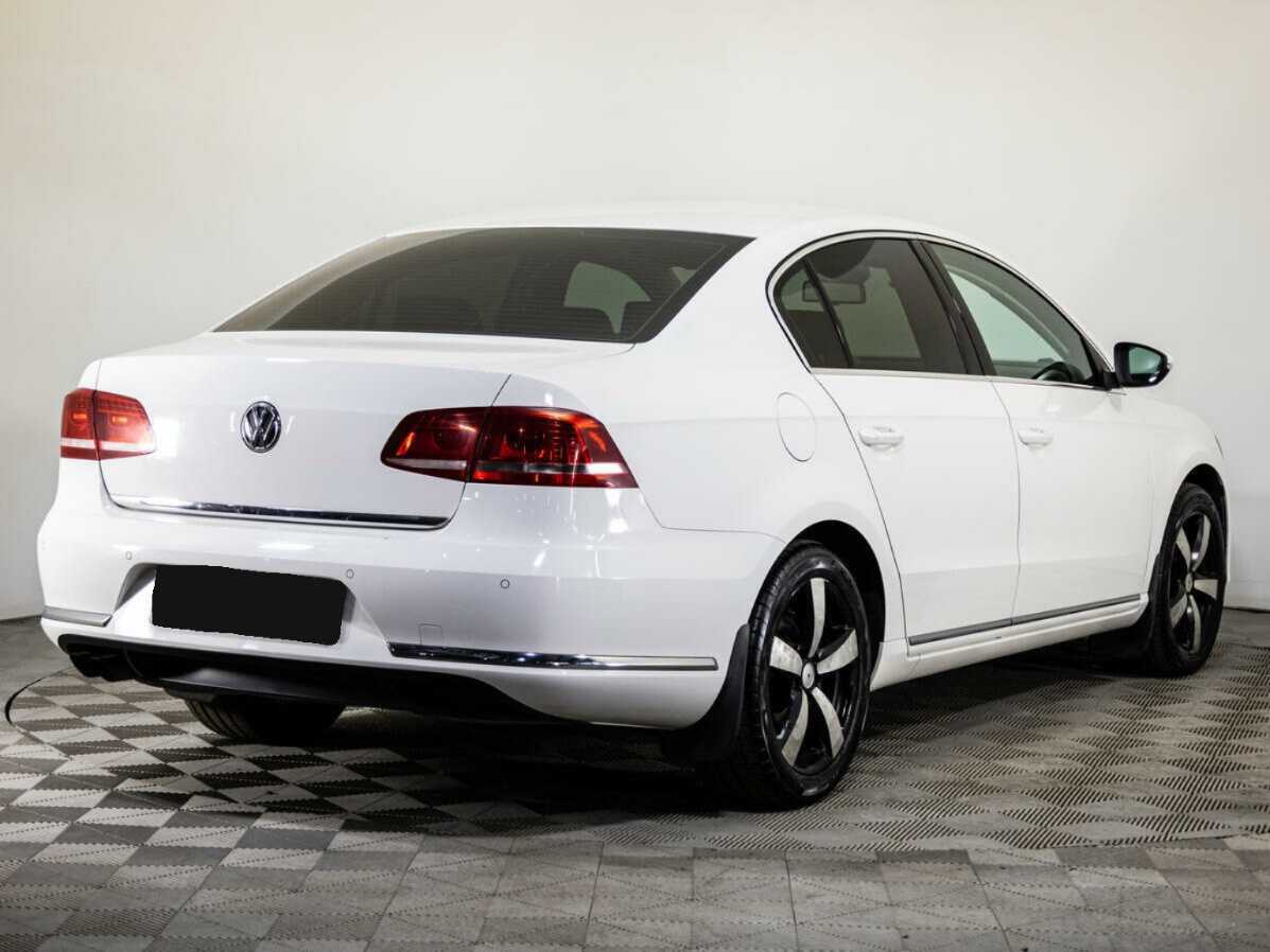 Купить Volkswagen Passat, 2013, 242 820 км, фото №4