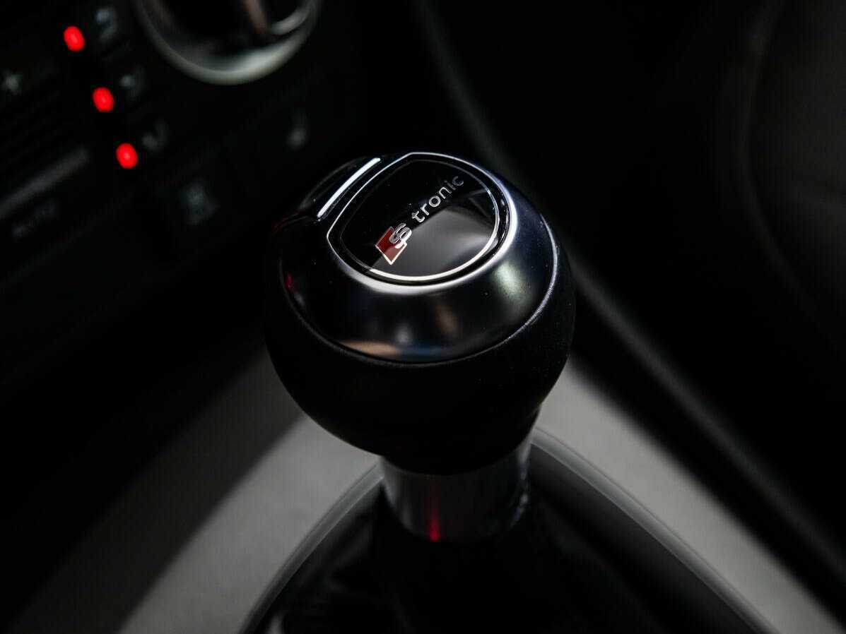 Купить Audi Q3, 2013, 235 994 км, фото №12