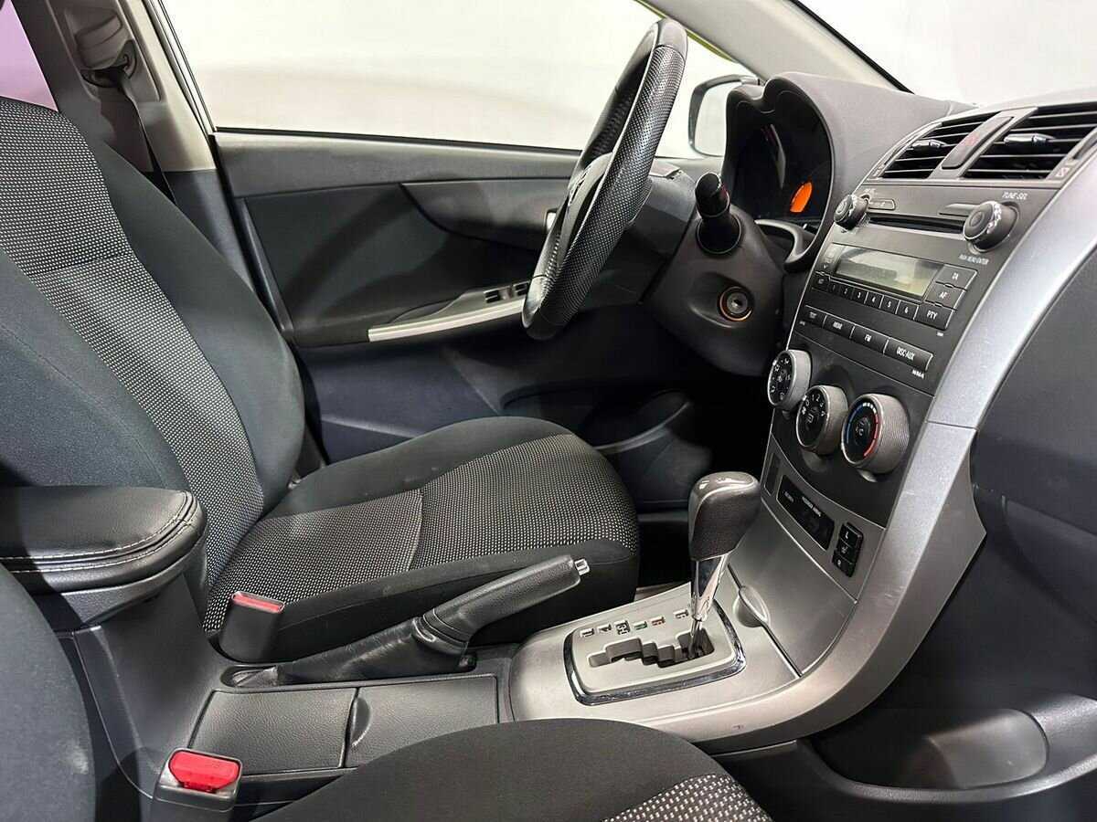 Купить Toyota Corolla, 2012, 142 748 км, фото №10