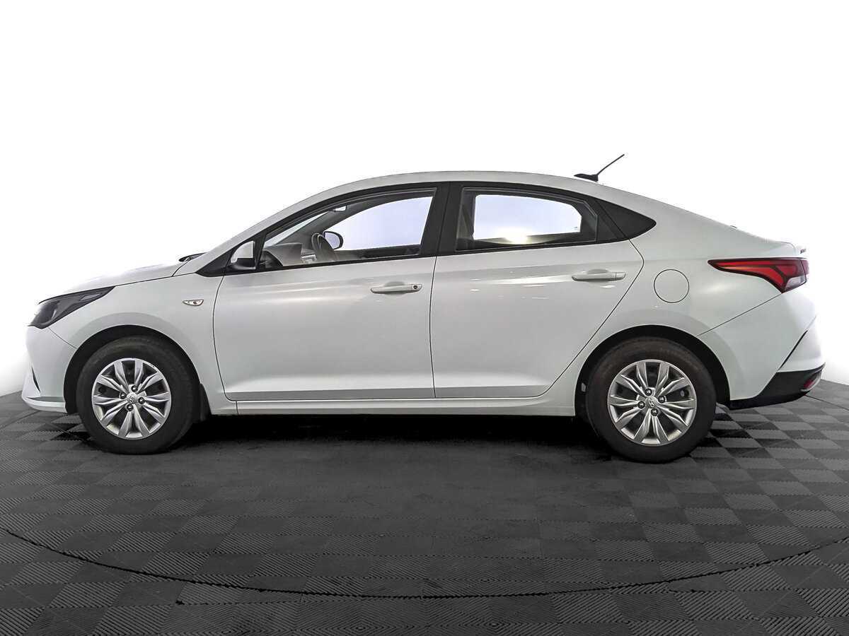 Купить Hyundai Solaris, 2020, 55 053 км, фото №8