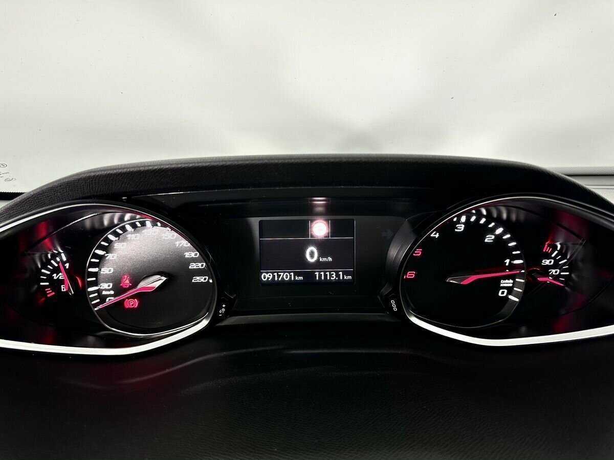 Купить Peugeot 308, 2018, 91 697 км, фото №10