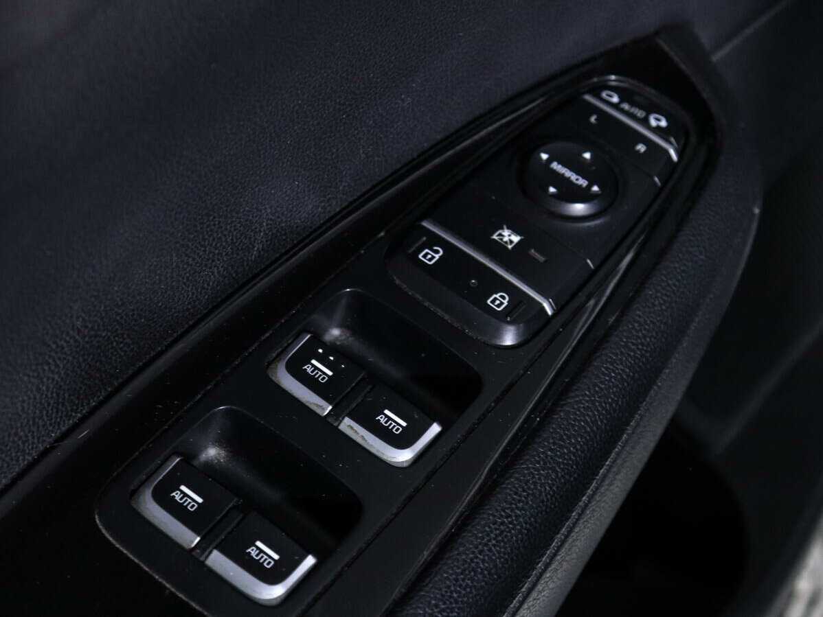 Купить Kia Optima, 2018, 298 890 км, фото №19