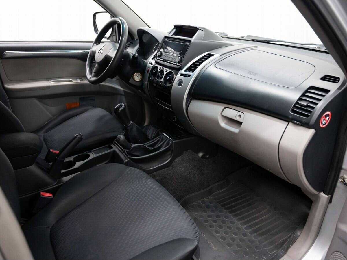 Купить Mitsubishi Pajero Sport, 2014, 412 500 км, фото №11