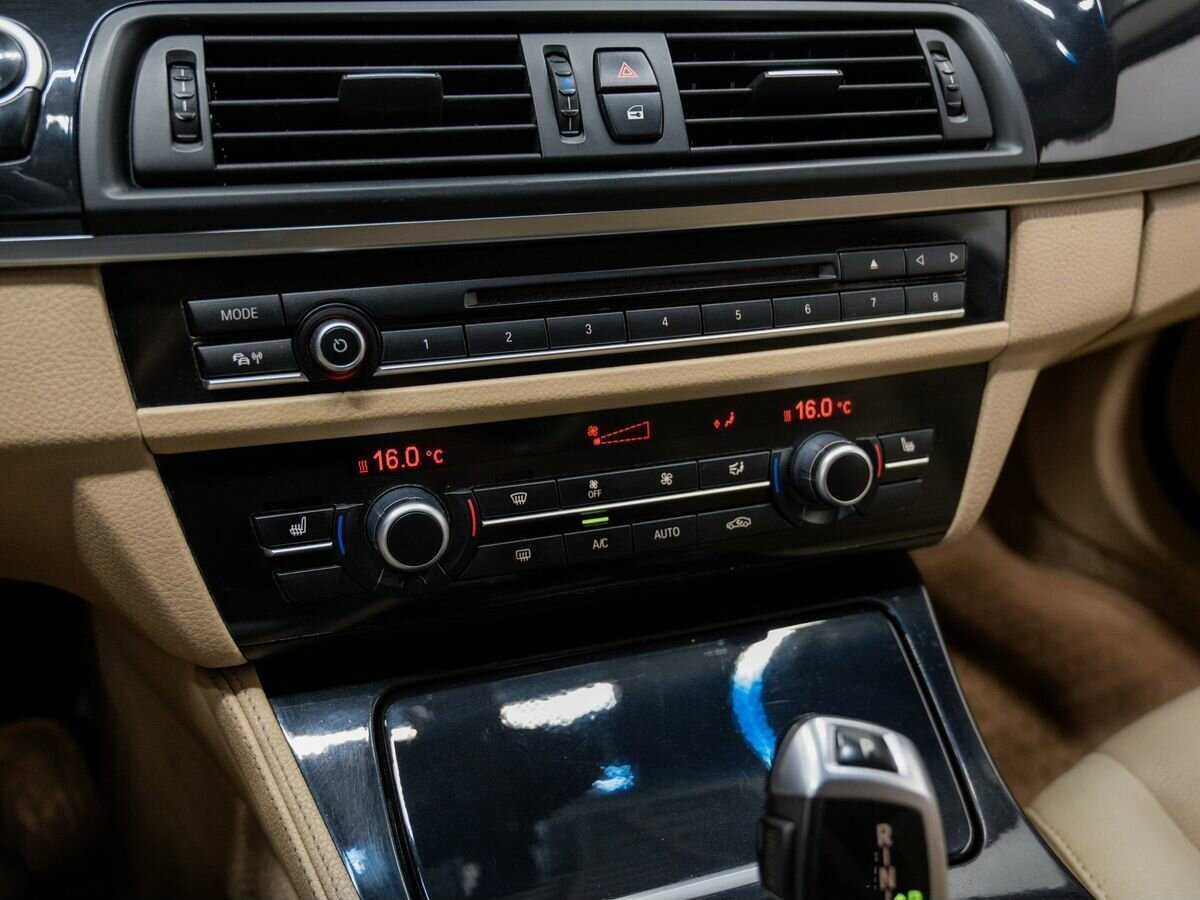 Купить BMW 5 серии 520d, 2014, 269 000 км, фото №19