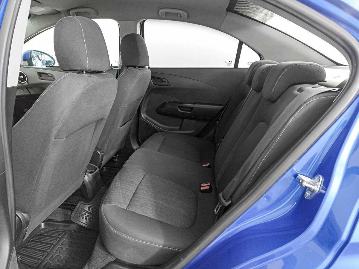 Купить Chevrolet Aveo, 2012, 203 093 км, фото №10