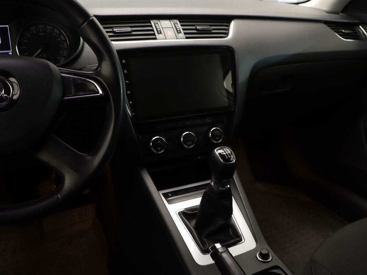 Купить Skoda Octavia, 2013, 246 399 км, фото №16