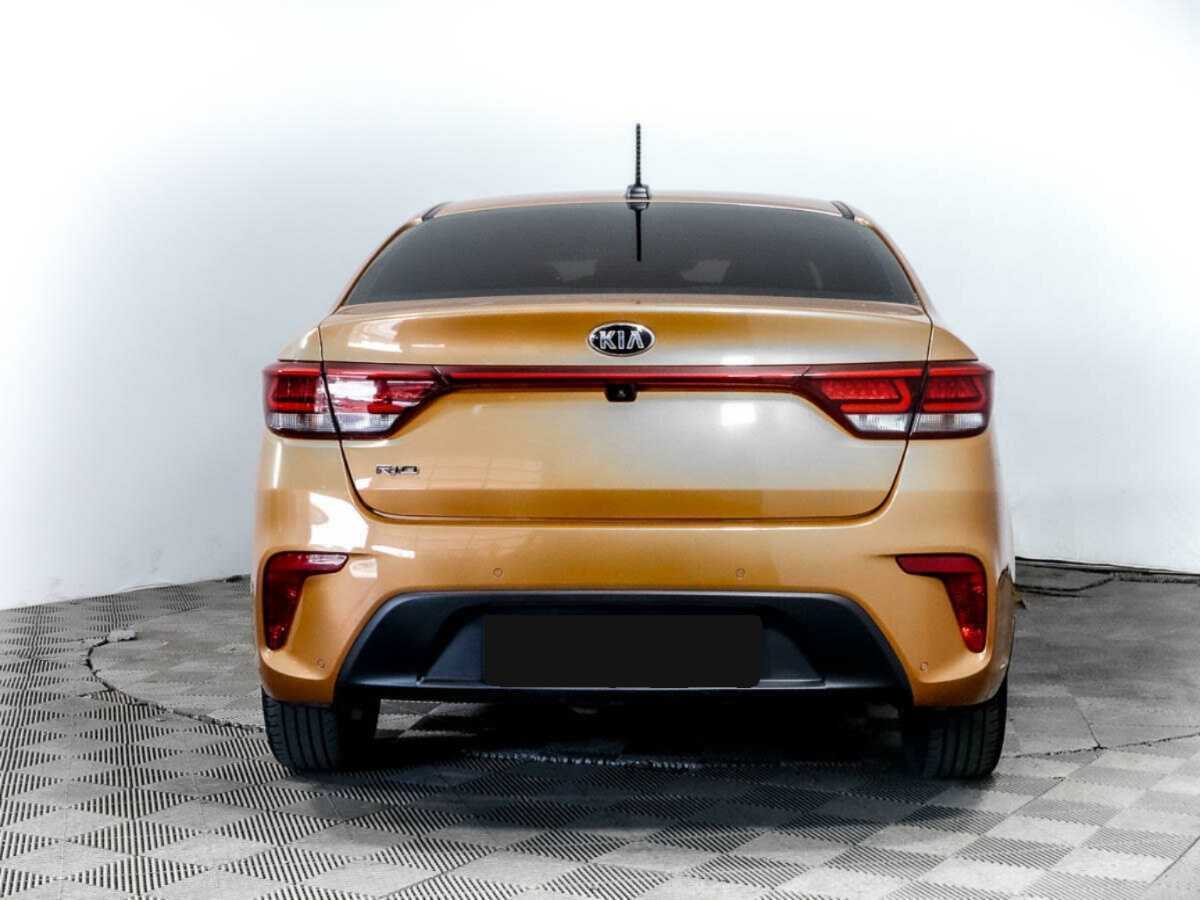 Купить Kia Rio, 2017, 61 800 км, фото №5